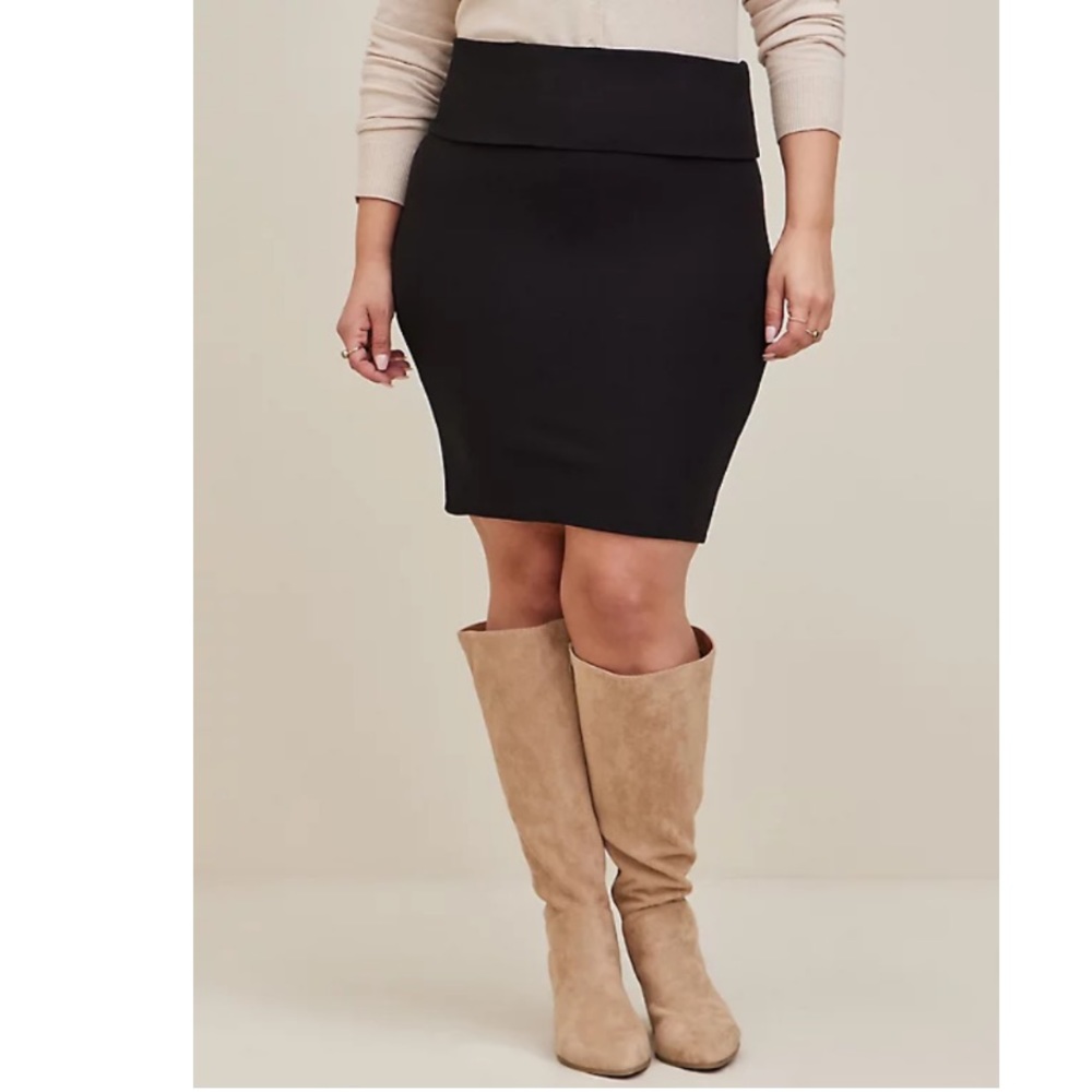 TORRID MINI JERSEY FOLDOVER PENCIL SKIRT